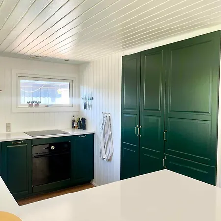 Charming Summer House On A Secluded Plot Hébergement de vacances Glesborg
