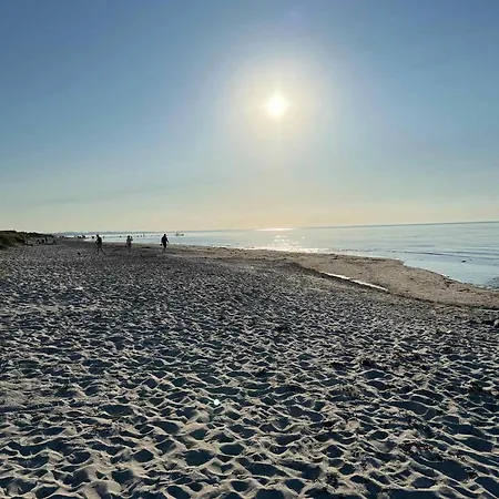 Charming Summer House On A Secluded Plot Hébergement de vacances
