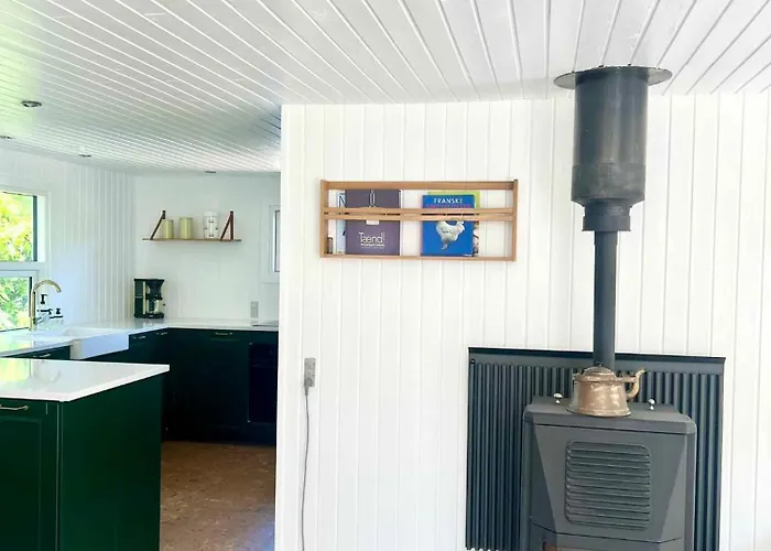 Σπίτι διακοπών Charming Summer House On A Secluded Plot *